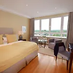 Grand Seeschloesschen Sea Retreat & Hotel Timmendorfer Strand