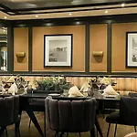 Hotel Grand Seeschloesschen Sea Retreat & Timmendorfer Strand