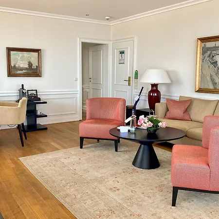 Grand Seeschloesschen Sea Retreat &