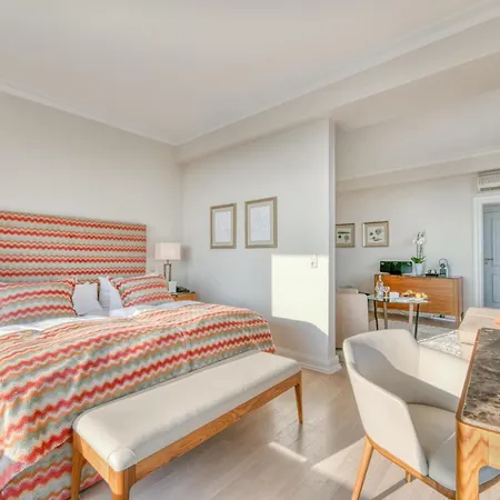 Grand Seeschloesschen Sea Retreat &