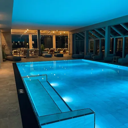 Отель Grand Seeschloesschen Sea Retreat &