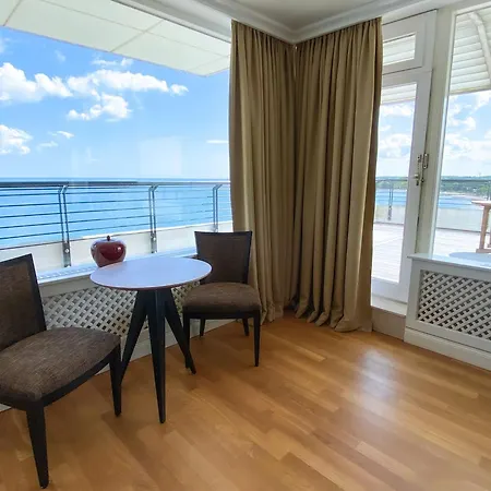 Hotel Grand Seeschloesschen Sea Retreat &