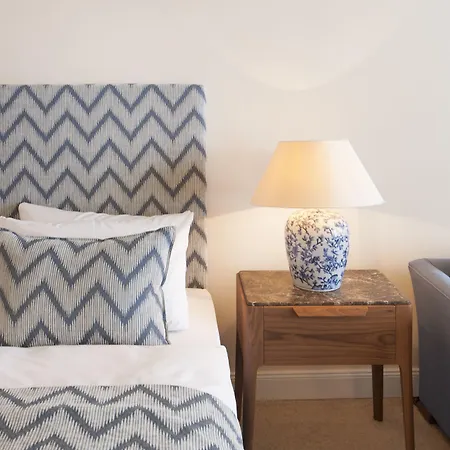 호텔 Grand Seeschloesschen Sea Retreat & 5*