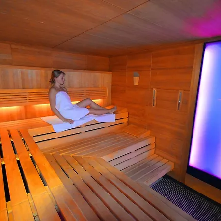Grand Seeschloesschen Sea Retreat &