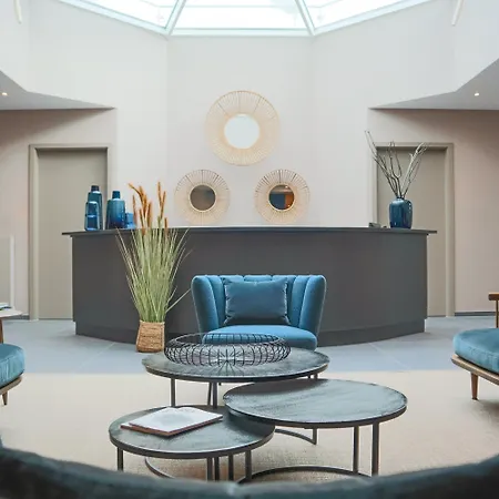 호텔 Grand Seeschloesschen Sea Retreat &