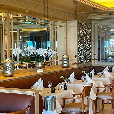 Grand Seeschloesschen Sea Retreat & מלון 5*