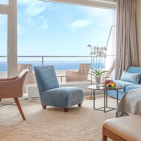 호텔 Grand Seeschloesschen Sea Retreat &