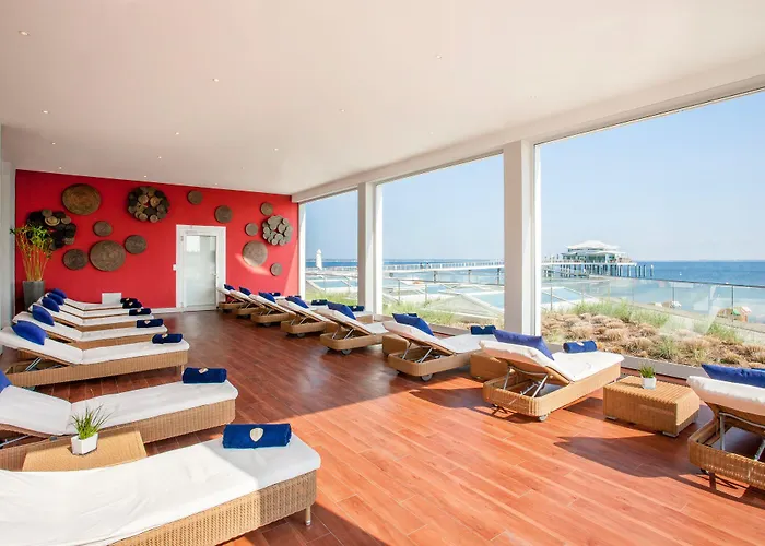 Grand Seeschloesschen Sea Retreat & 5* Timmendorfer Strand